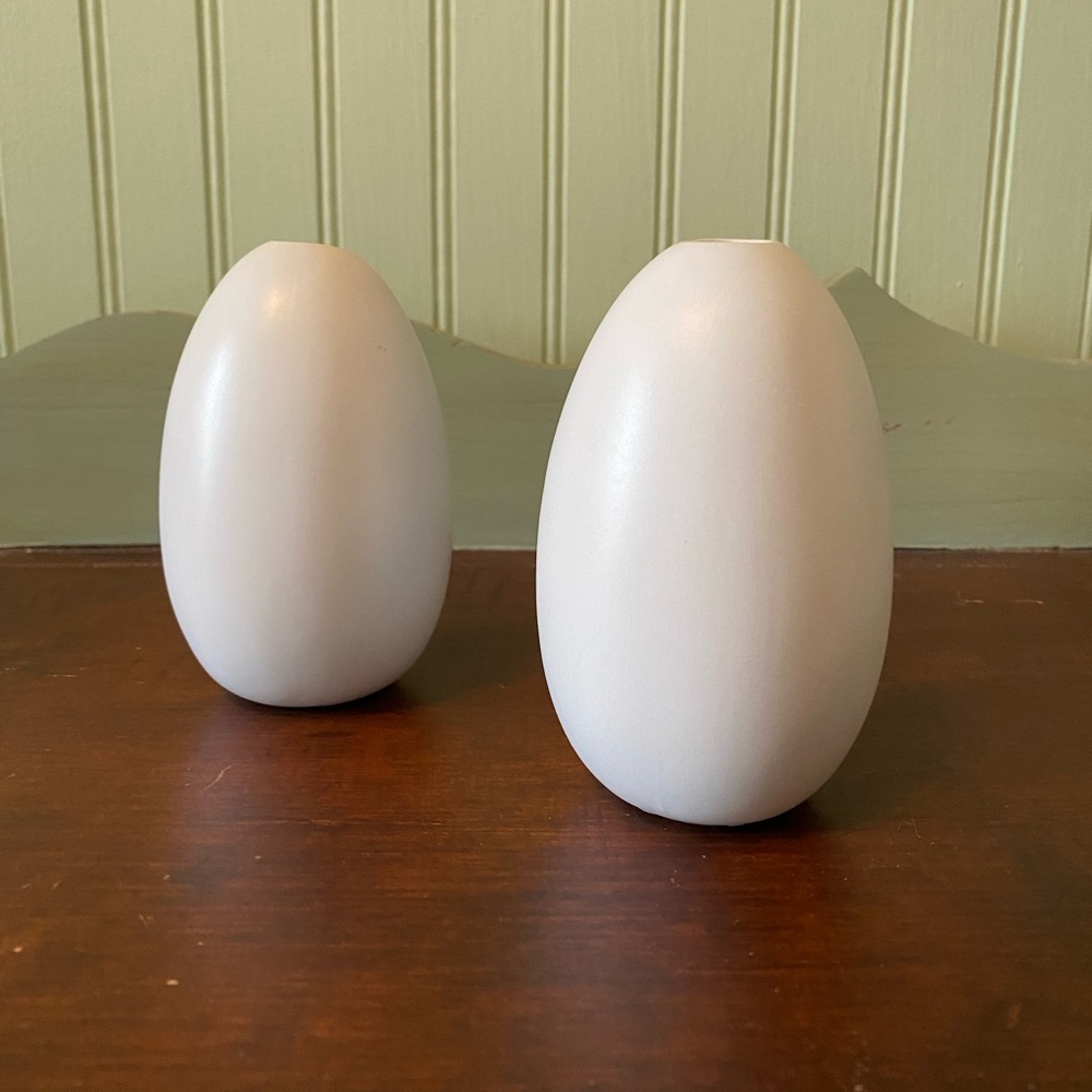 Bud Vases 2 Egg Shaped Bud Vases